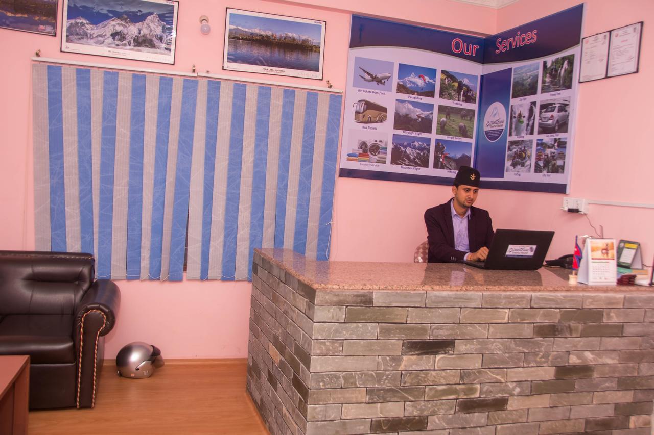 Mount Blue Tourist Hostel - Pokhara Buitenkant foto