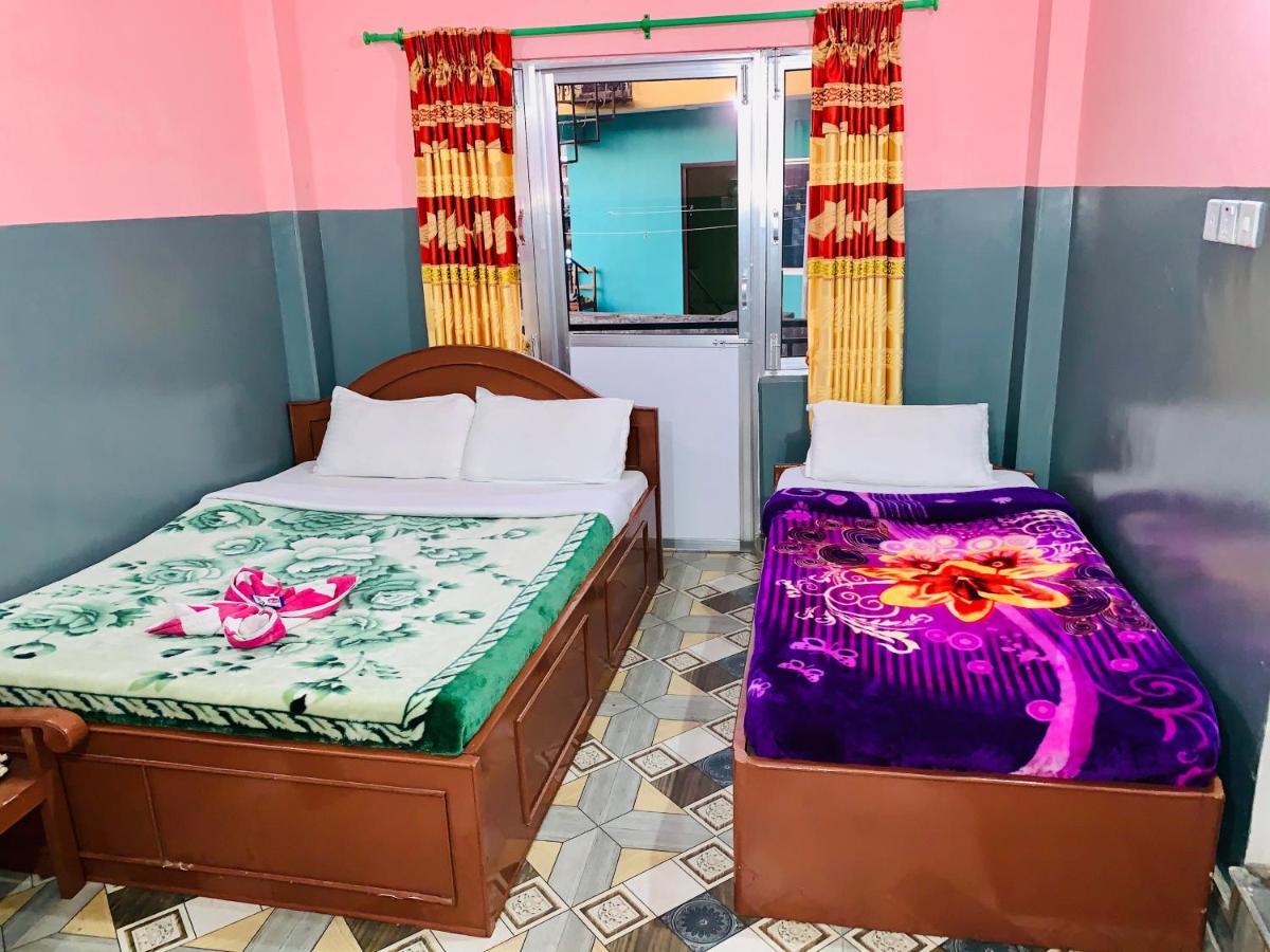 Mount Blue Tourist Hostel - Pokhara Buitenkant foto